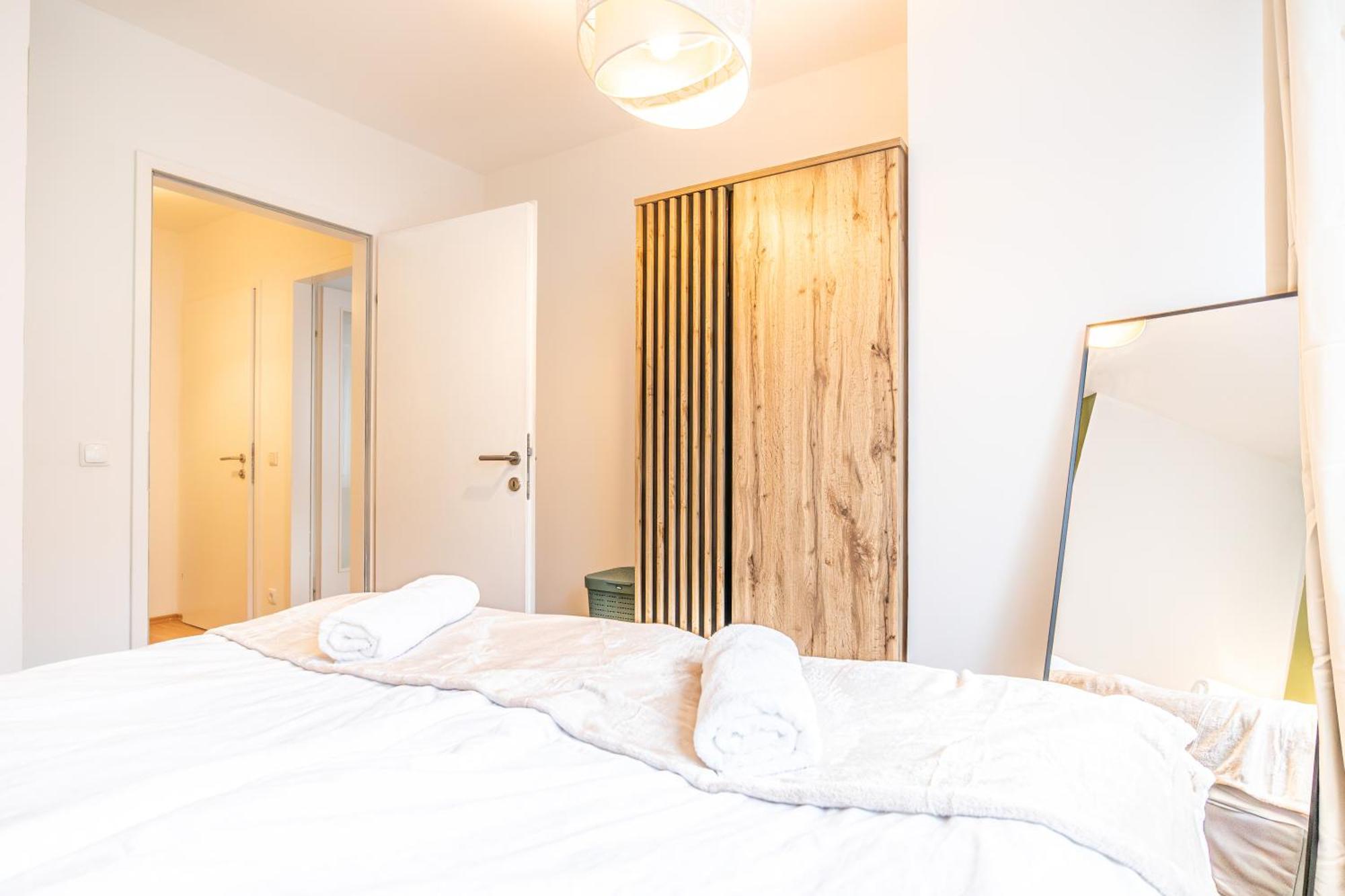 Charming 1Br, Steps From Reumannplatz U1 Apartman Bécs Kültér fotó